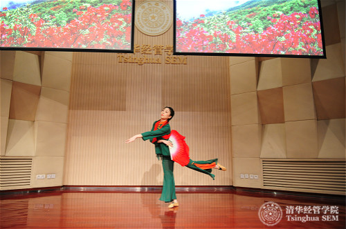 x-lab 张琪 舞蹈《映山红》_meitu_2.jpg