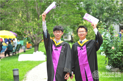 1531268780913056957.jpg 10.jpg